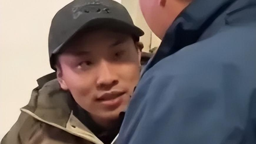 澳门社区规律-港澳社区,苗族女子出嫁多年将银帽带回娘家,经济性执行方案剖析_社交版V14.55